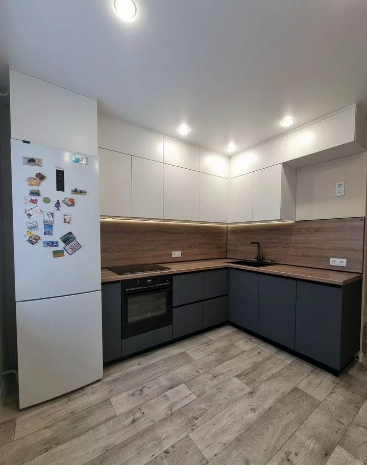 Кухонный гарнитур на заказ под ключ